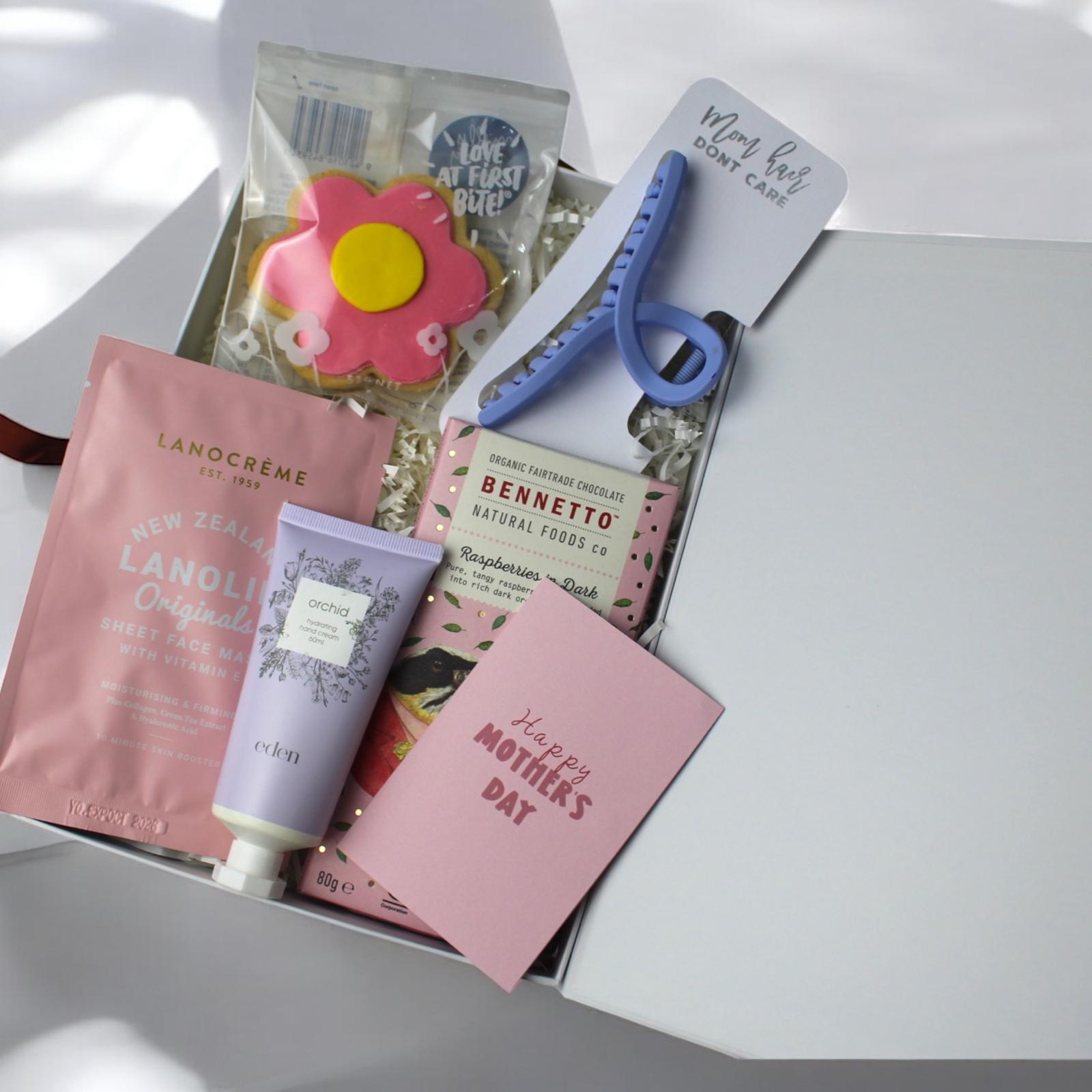 Bloom & Glow: Limited Edition Mother's Day Box